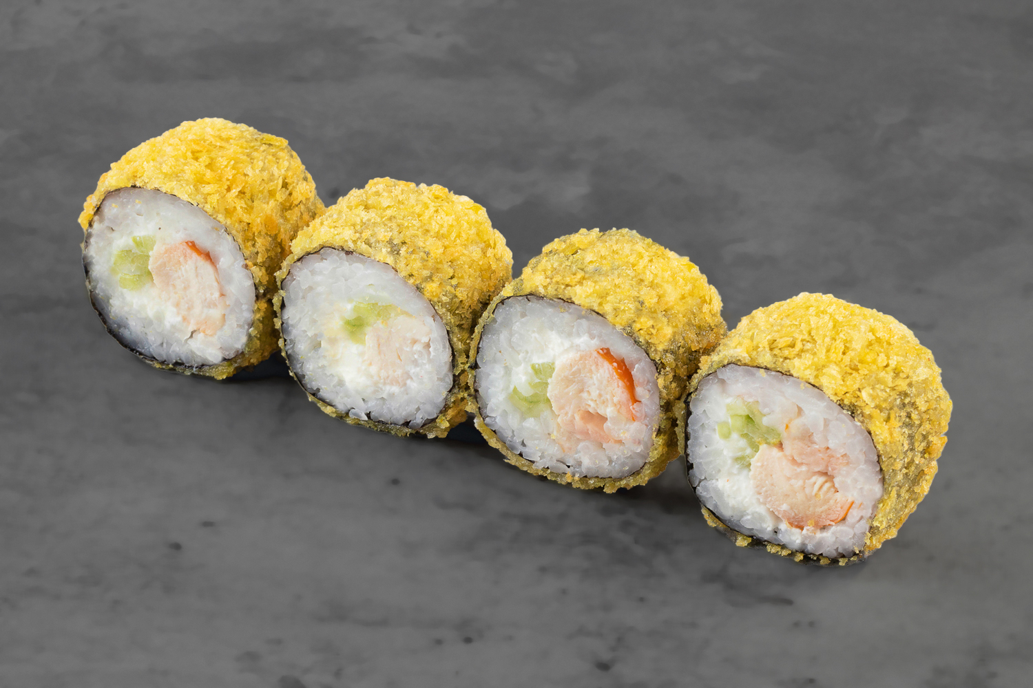 Темпура с томленым лососем (добавки не включены)